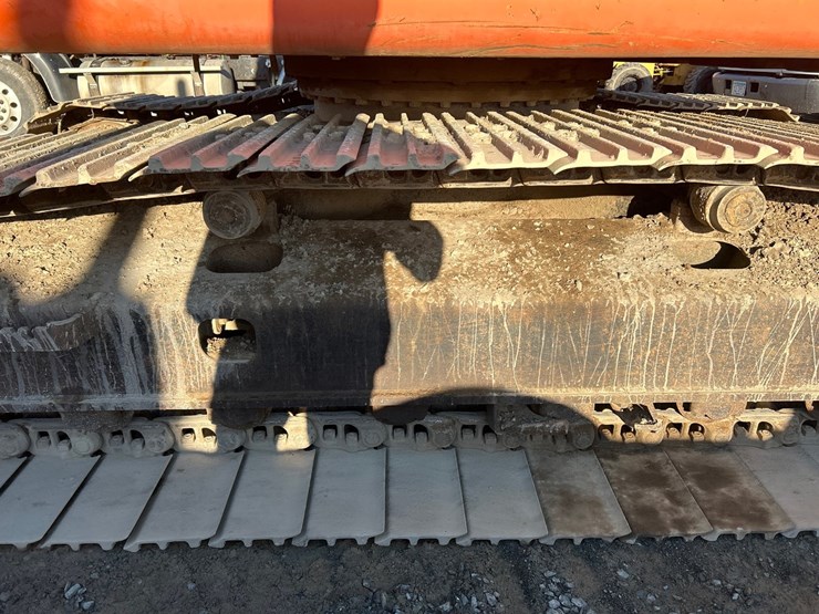 2021-hitachi-zx225-image-83