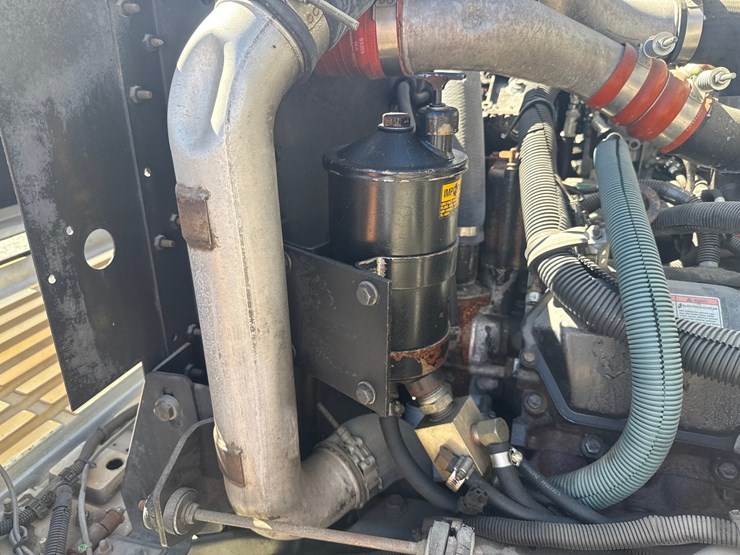 2000-international-4700-image-14