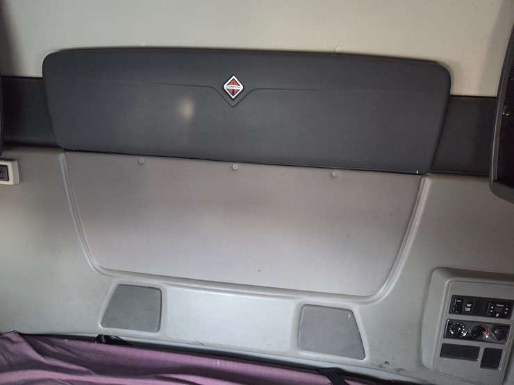 2013-international-prostar-image-58