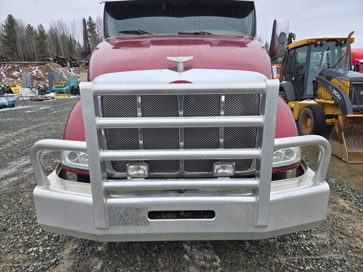 2007-peterbilt-387-image-10