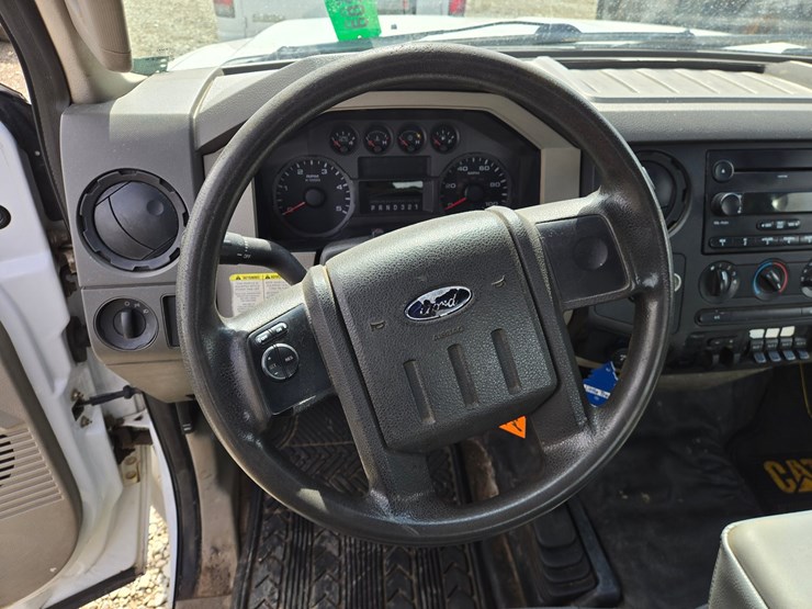2008-ford-f550-image-49