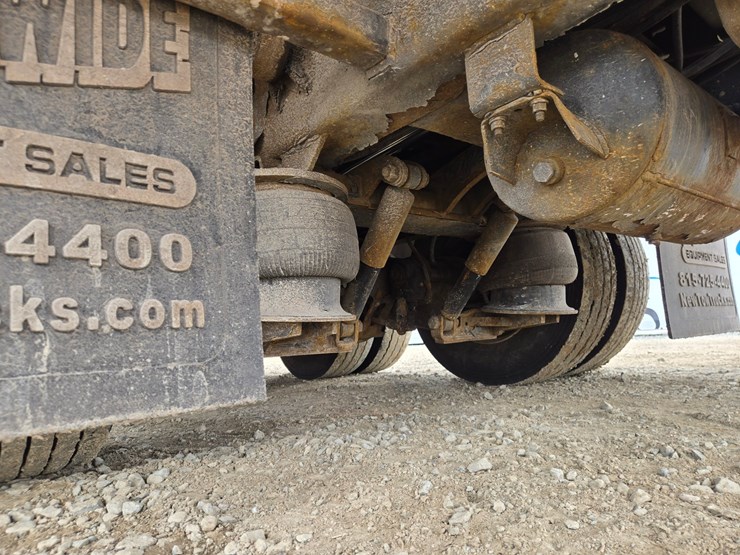 2016-landoll-440a-image-45