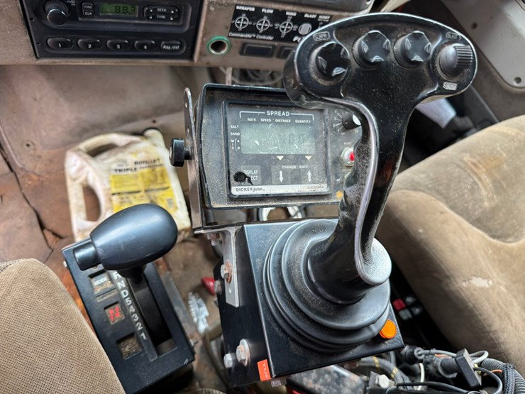 #2168-•-2001-sterling-4x2-snow-plow-truck-image-54