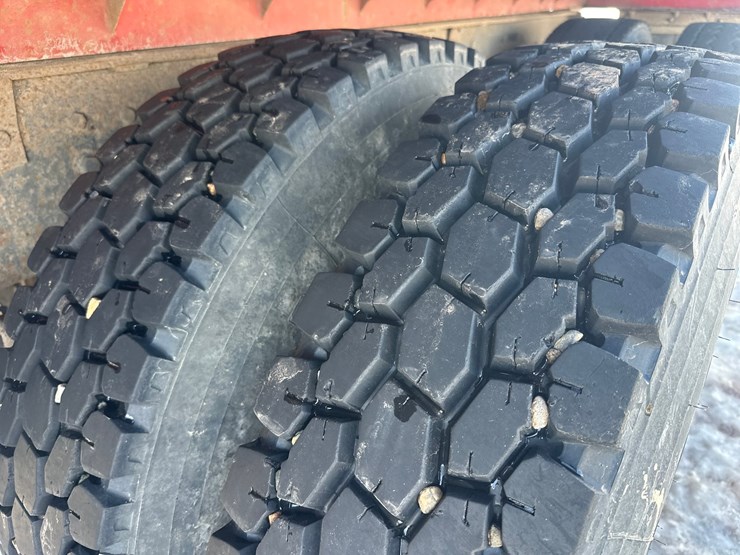 1986-international-f9370-image-66