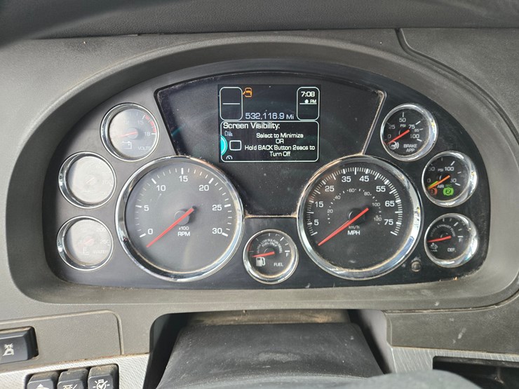 2017-kenworth-t680-image-75