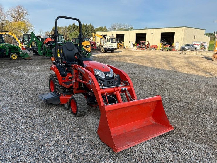 2021-kubota-bx2380-image-6