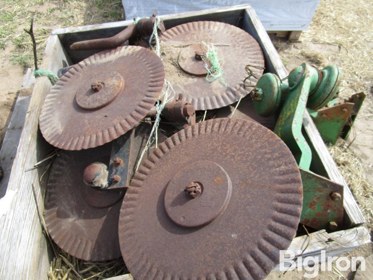 john-deere-7000-image-9