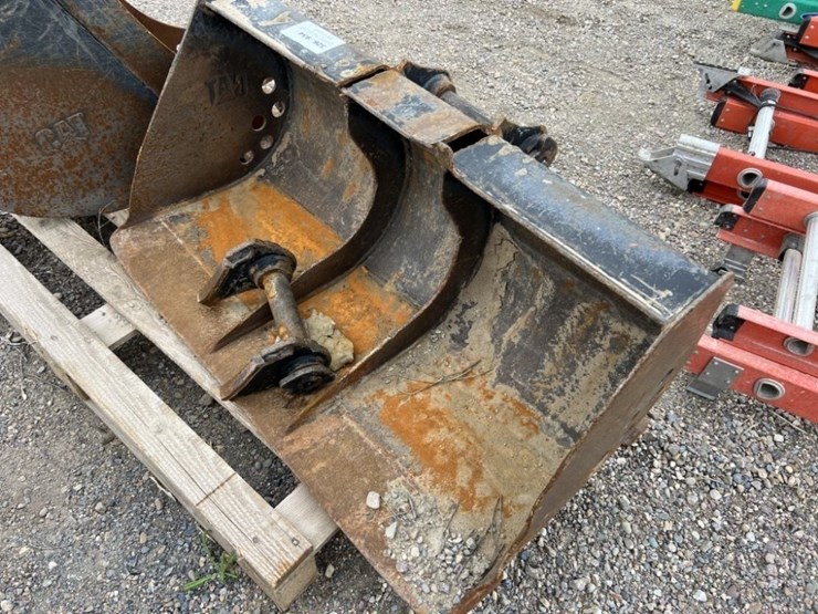 caterpillar-305-image-2