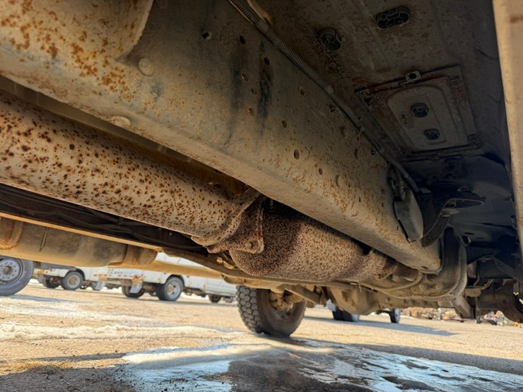 #2047-•-2012-ram-5500-heavy-duty-4x4-service-truck-image-35