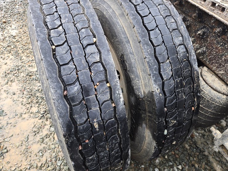 2007-peterbilt-387-image-112