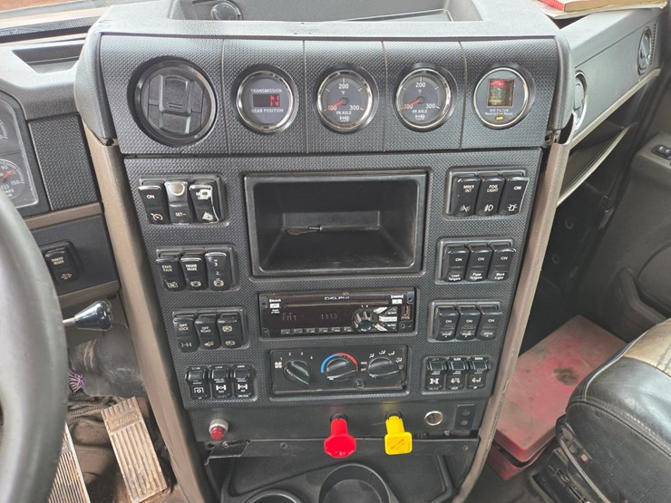 2019-international-hx620-image-68