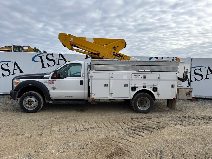 2015-ford-f550-image-2