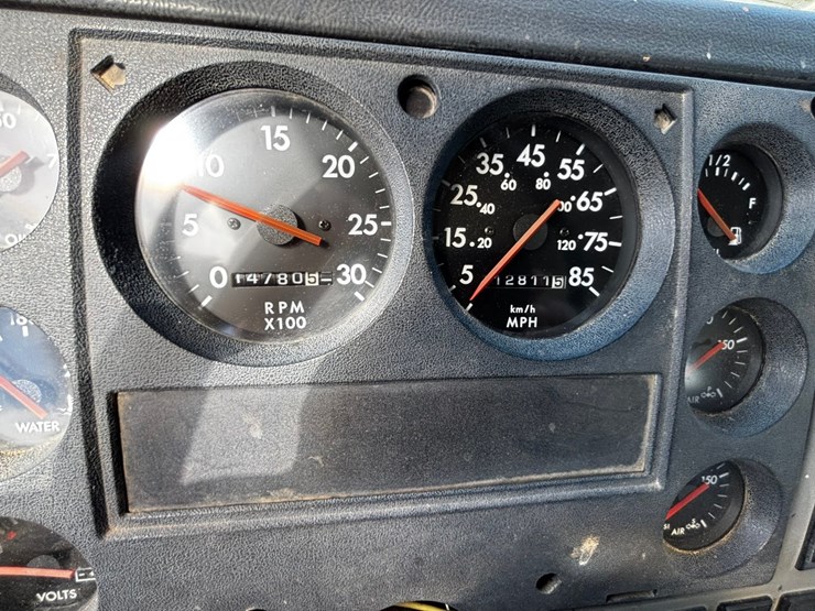 1999-caterpillar-3126-image-37