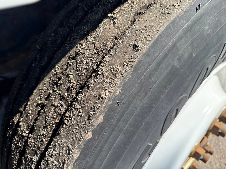 2014-international-4300-sba-image-50