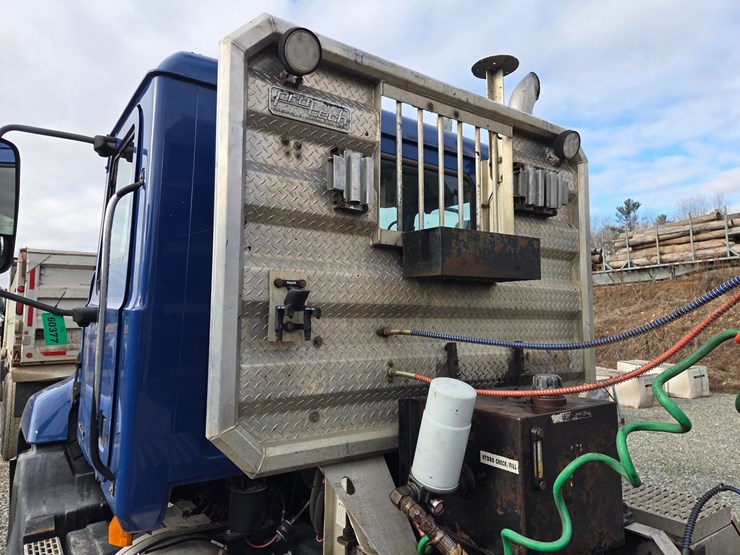 2007-massey-ferguson-8-image-20