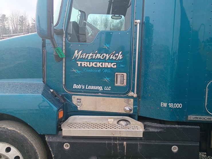 2002-kenworth-t600-image-36