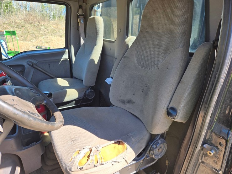 1999-caterpillar-c12-image-91