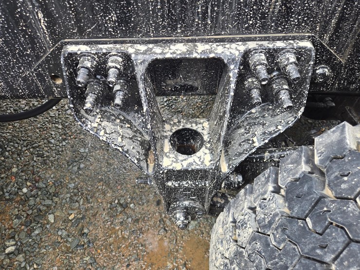 2019-international-hx620-image-25