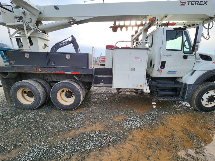 2008-international-workstar-7400-image-12