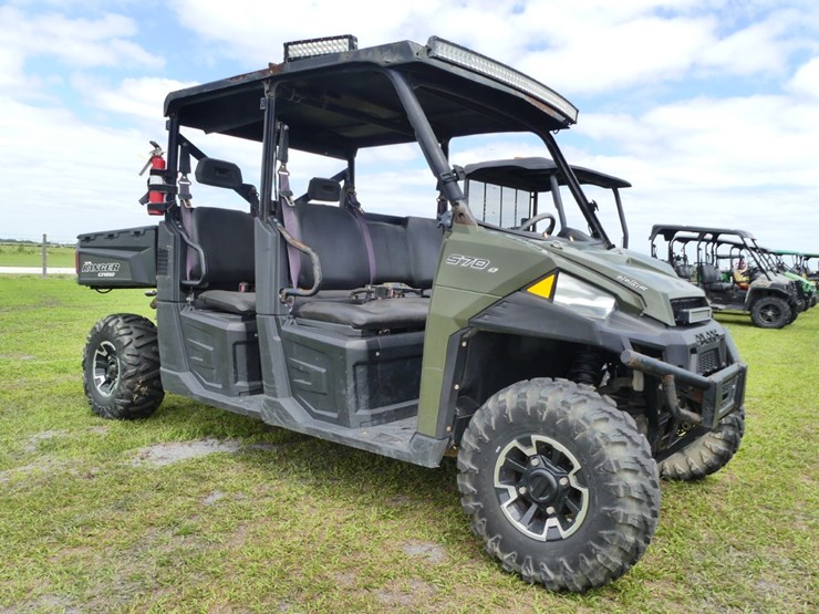 2015-polaris-ranger-image-1