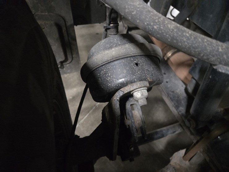 2015-kenworth-t680-image-46