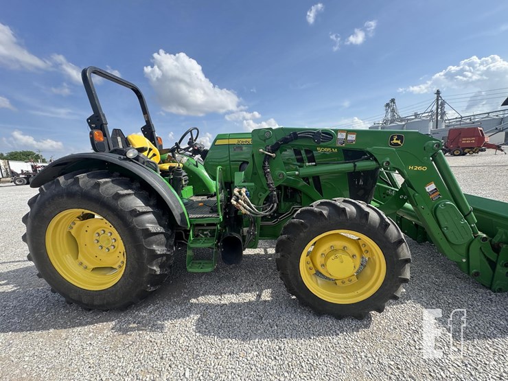 john-deere-5085m-image-6