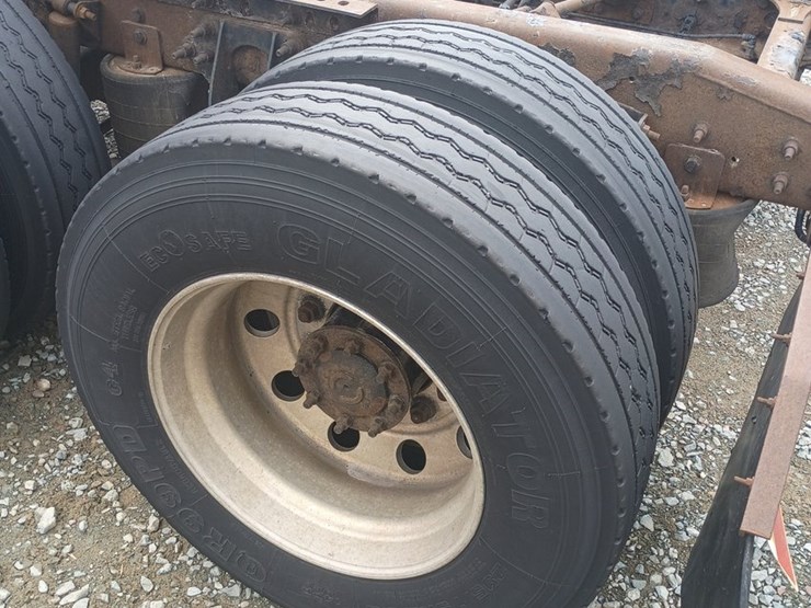 2012-international-prostar-image-93