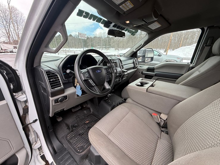 2018-ford-f550-image-50