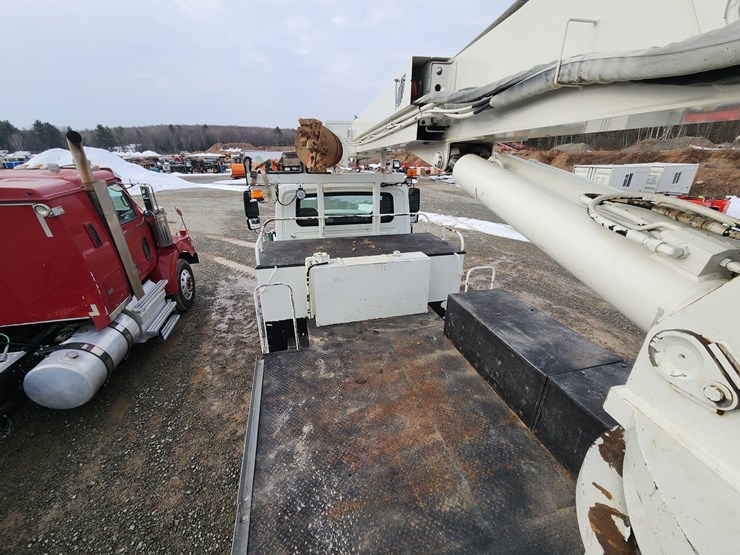 2008-international-workstar-7400-image-38