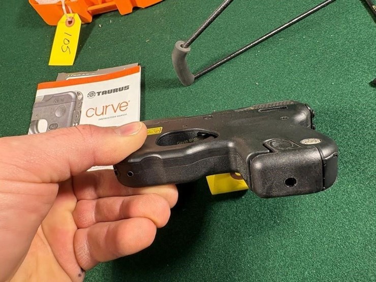 taurus-curve-380-auto-pistol-image-7