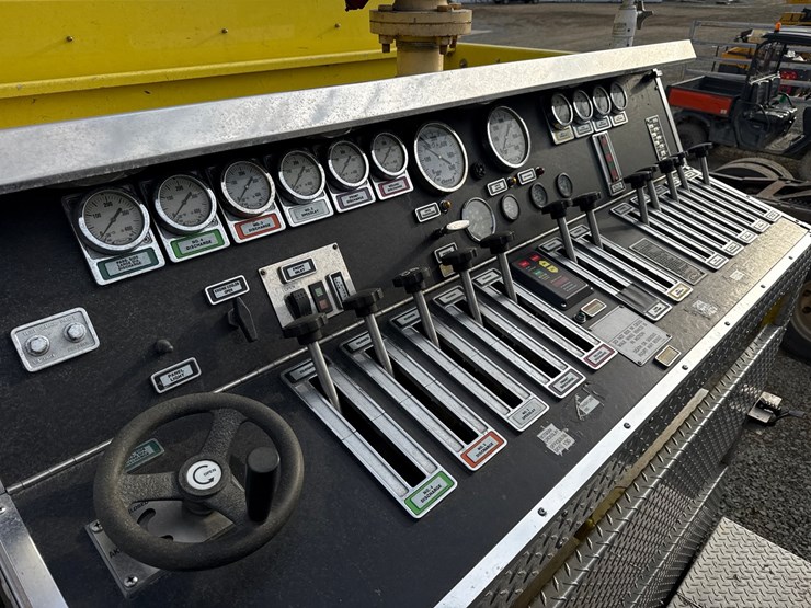 1998-massey-ferguson-8-image-33