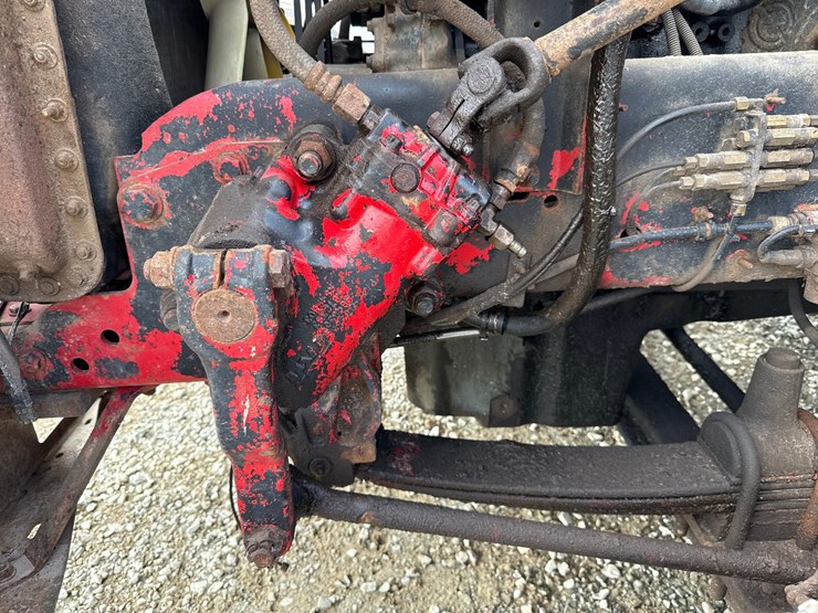 1998-massey-ferguson-8-image-10