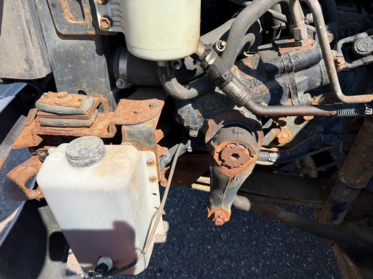 2014-international-4300-sba-image-11