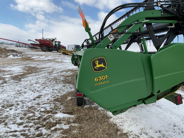 2004-john-deere-630f-image-3