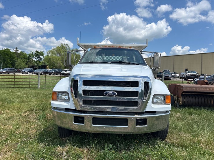 2007-ford-f650-image-2