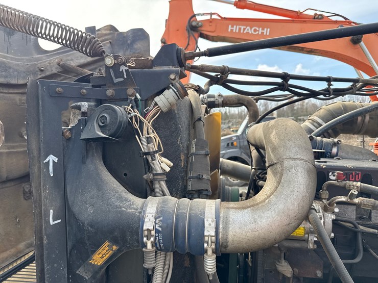 1996-western-star-4964s-image-17