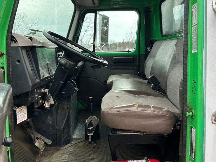 1996-international-4700-image-58