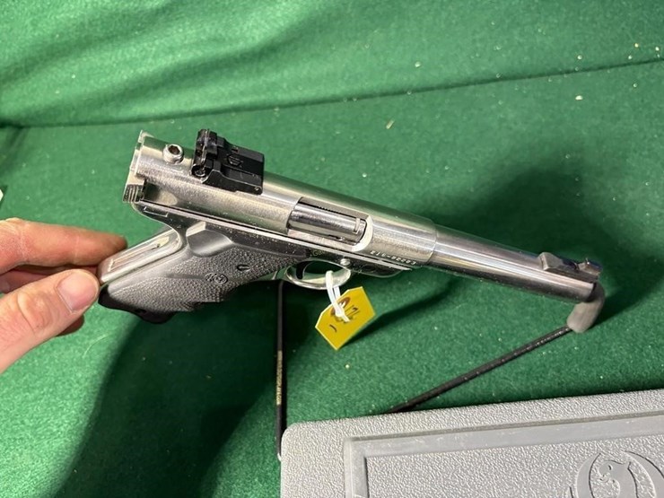 ruger-mark-2-target-22lr-pistol-image-8