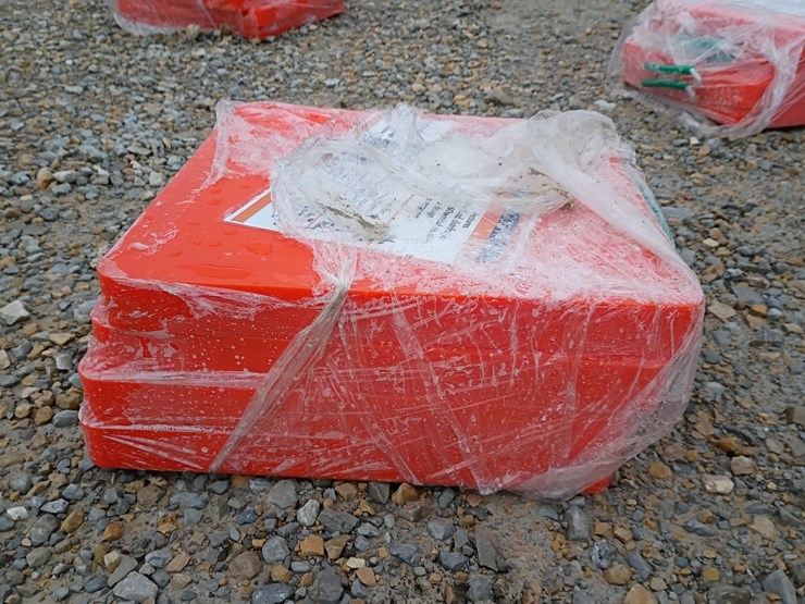 #l19-037-•-4--tpm-outrigger-pads-image-3