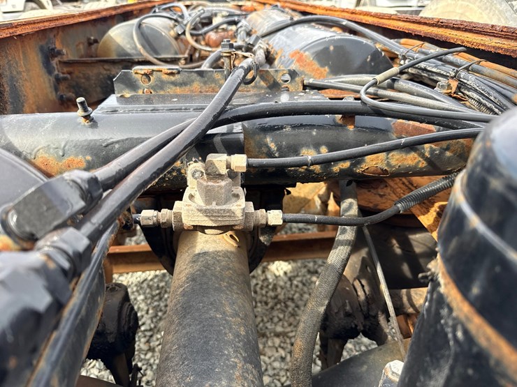 1996-western-star-4964s-image-42