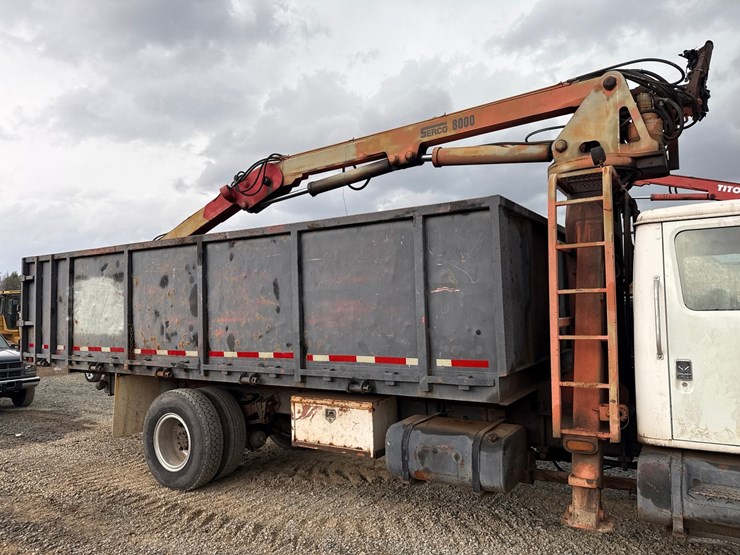 1990-international-4900-image-25