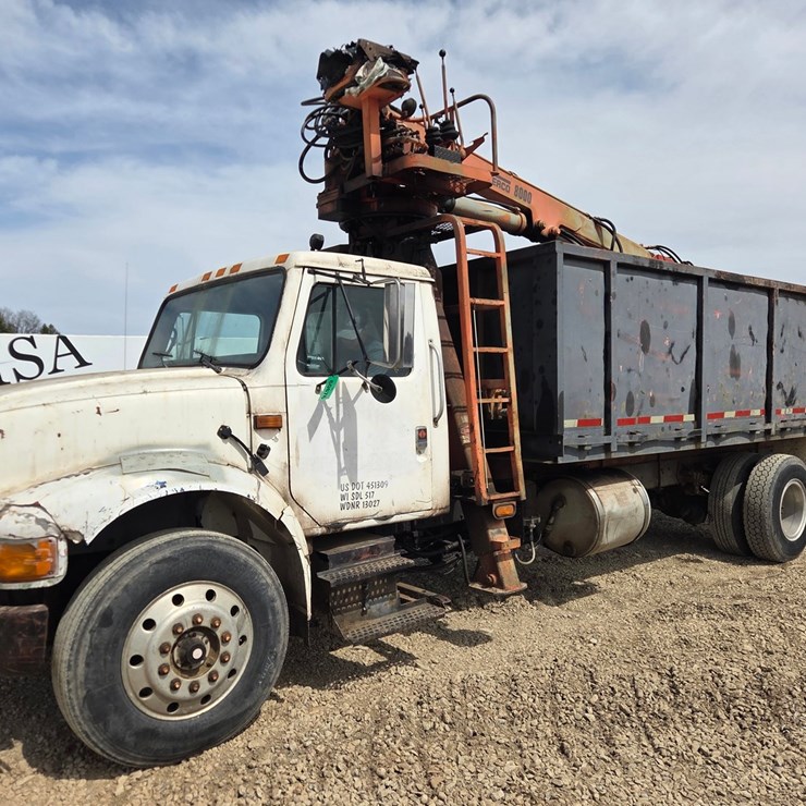 1990 INTERNATIONAL 4900