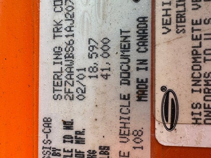 #2168-•-2001-sterling-4x2-snow-plow-truck-image-81