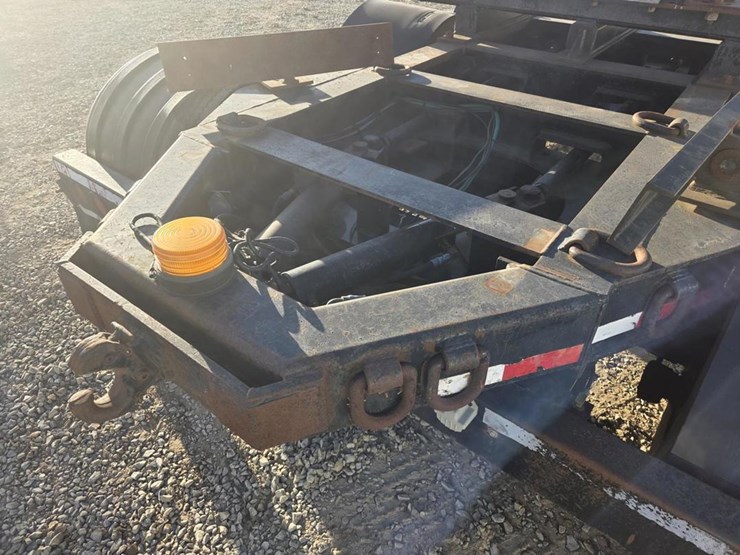 2006-massey-ferguson-8-image-20