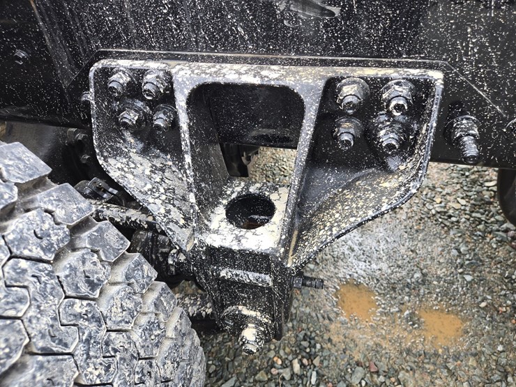 2019-international-hx620-image-30