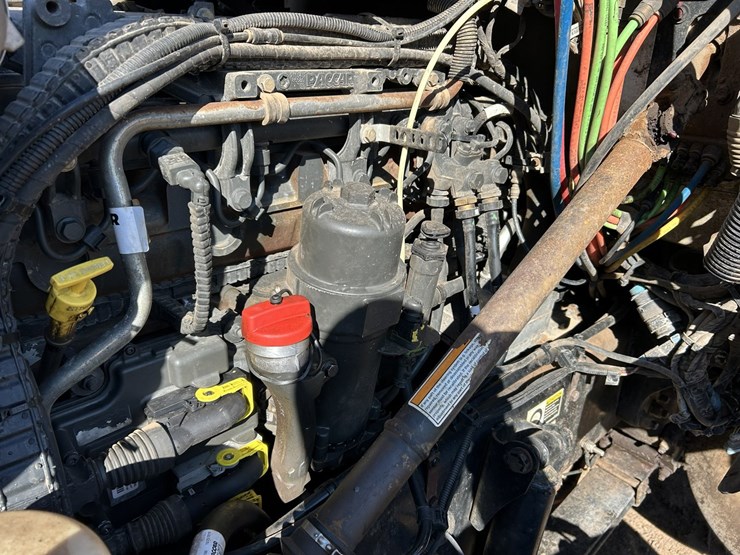 2020-kenworth-t880-image-52