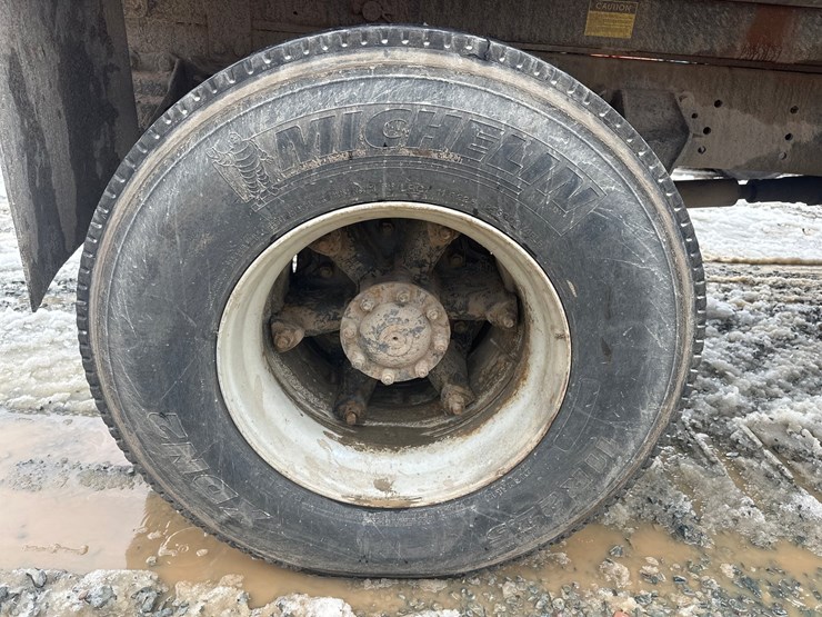 1997-massey-ferguson-8-image-61