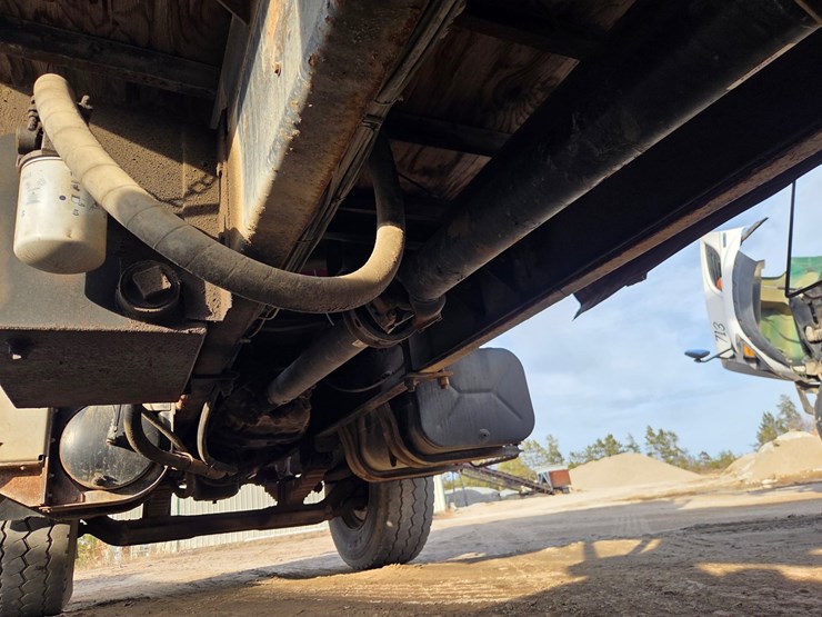 1998-international-paystar-5000-image-46