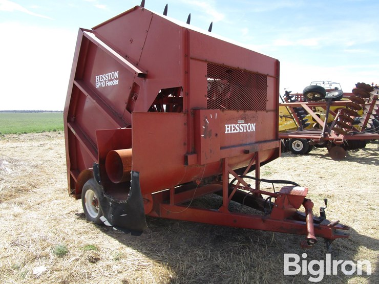 hesston-sp10-image-3