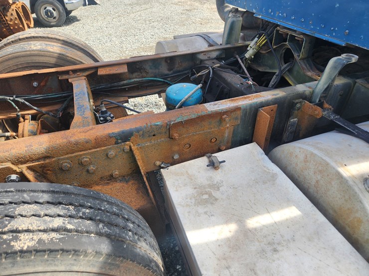 1985-kenworth-w900-image-26